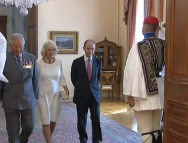 Ο πρίγκιπας Κάρολος στο Προεδρικό Μέγαρο (φωτό)